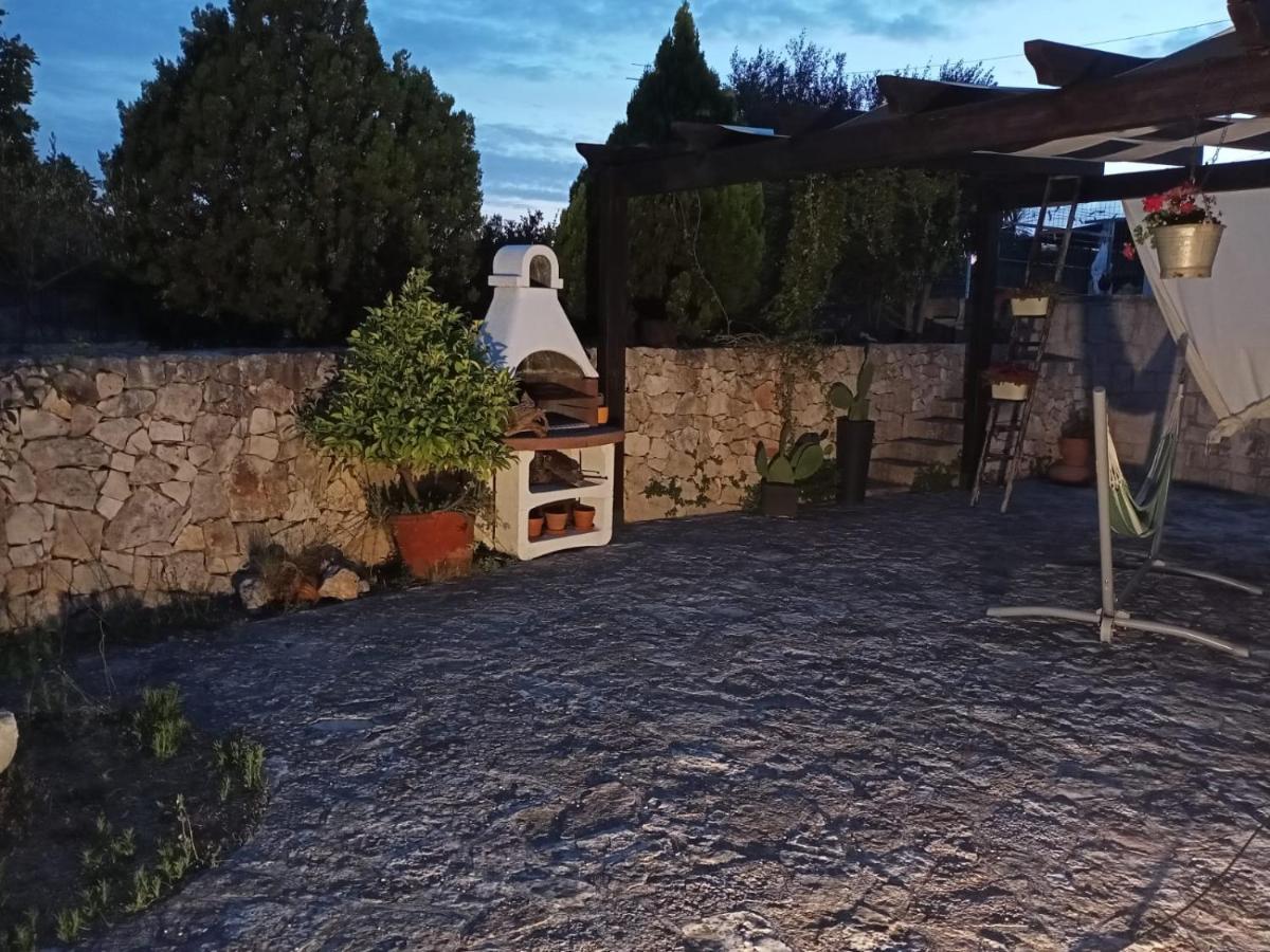 Trulli Domus Petra Villa Alberobello Buitenkant foto